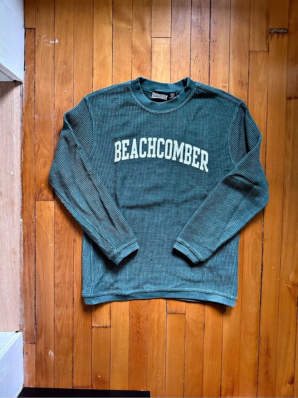 Pennant Beachcomber Ribbed Graphic Sweatshirt in Green Size Small